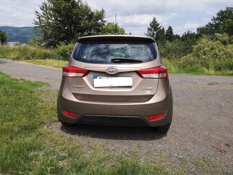 HYUNDAI ix20 NOVÉ V ČR 2.MAJITEL 1.4i BENZÍN 2013 - 6