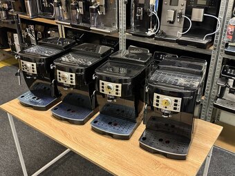 Kávovar DeLonghi MAGNIFICA S - 6