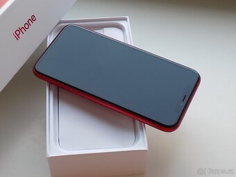 APPLE iPhone 11 64GB Product RED - ZÁRUKA - 100% BATERIE - 6