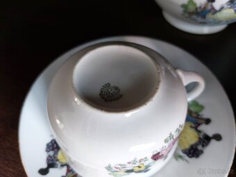 Porcelán a broušené sklo - 6