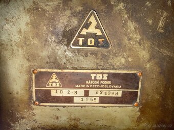 Hydraulický lis TOS - 6