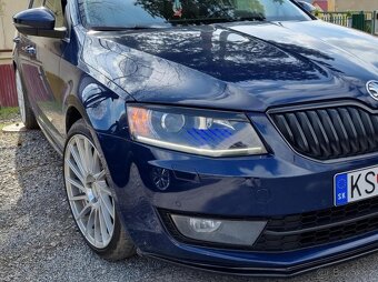 Mracitka SKODA OCTAVIA 3 - 6
