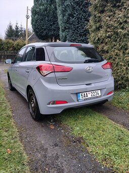 HYUNDAI I20 1.2 55KW r.v.2015 nový v čr.naj.89 777km. - 6