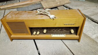 Elektronkové rádio Tesla Carioca 433A - 6