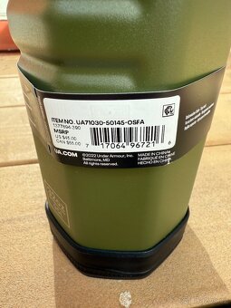 Sportovní láhev Under Armour Offgrid -950ml - 6