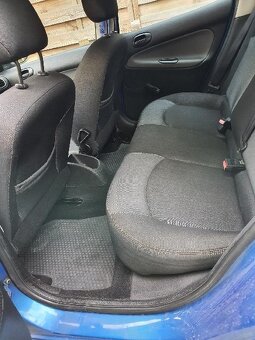 Peugeot 206 - 6