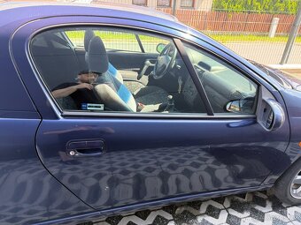 Opel Tigra 1.4 66Kw 1999. 88t km - 6