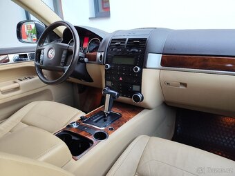 VW Touareg facelift 3.0 TDI V6 - 6