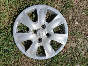 Prodám poklice 14" Hyundai Getz. Celkem za 4 kusy 400Kč - 6