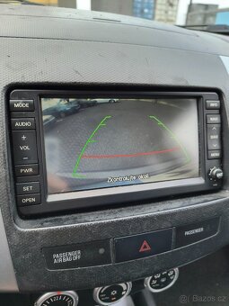 Peugeot 4007 - 6