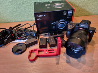 Sony Alpha 7III s objektivem Zeiss 24-70 OSS - 6