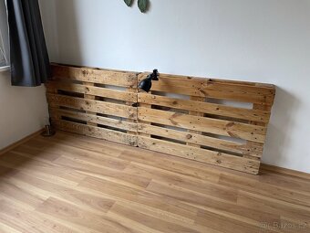 Postel z EURO palet 160x200cm + matrace MULTINO - 6