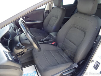 Kia Ceed 1.6GDi,99kW,1majČR,S.kniha,klima,DPH - 6