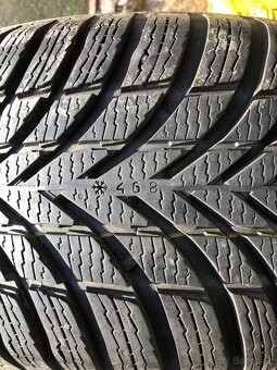 Nokian 235/60R18 - 6