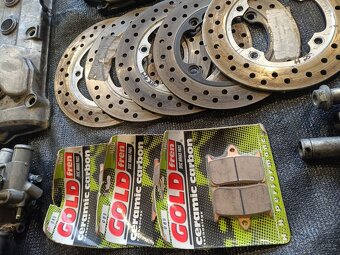 Díly Honda CBR 900R Fireblade - 6