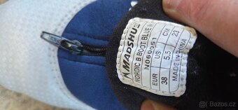 Dětské běžky, hole, boty - 6