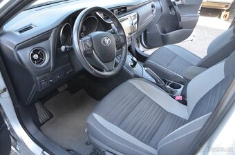 Toyota Auris Combi 1.8 16V Hybrid - 6