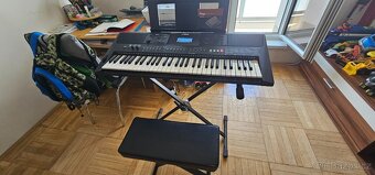 Prodám hudební nástroj. Yamaha E463 - 6