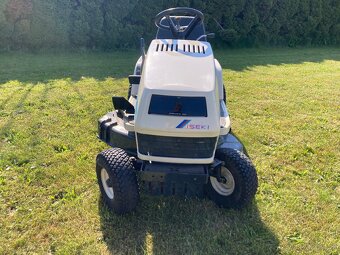 Zahradní traktor Iseki SL 14 Hydro - 6