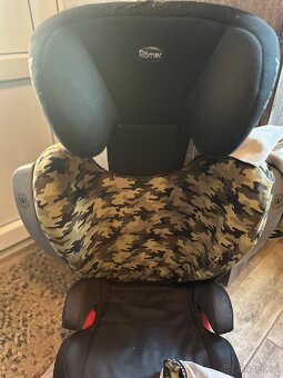 Prodám autosedačku Britax RÖmer KIDFIX 15-36kg - 6