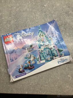 LEGO® Disney 43172 Elsa a její kouzelný ledový palác - 6
