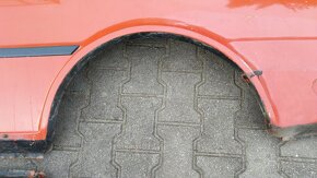Zadní blatníky Škoda Rapid - 6