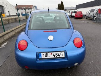 Volkswagen New Beetle 2.0i 85 KW - 6