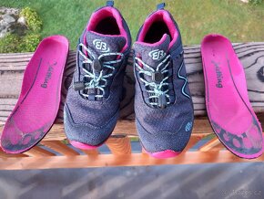 Dívčí celoroční outdoorová obuv Brütting vel. 32 - 6