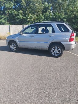 Kia Sportage 2.0 CRDI 4X4 najeto 148 000km - 6