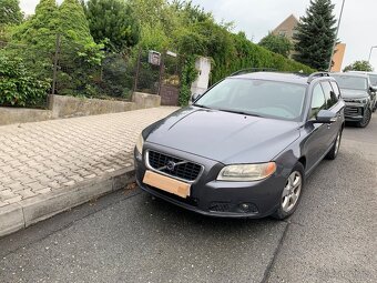 Prodám Volvo V70 D5 - 6