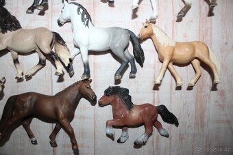 Figurky koní Schleich 3 - 6