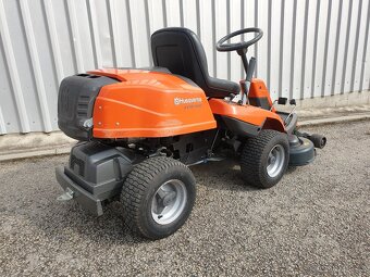 Zahradní traktor rider Husqvarna R216 AWD - 6