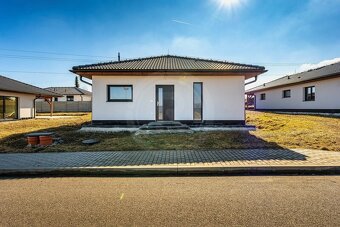 PRODEJ NOVOSTAVBY RODINNÉHO DOMU 5+KK, KAPLICE - 6