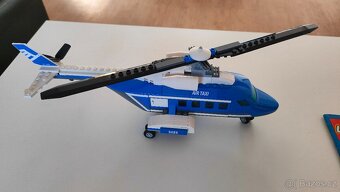 Lego 3222 - helikoptéra a limuzína - 6