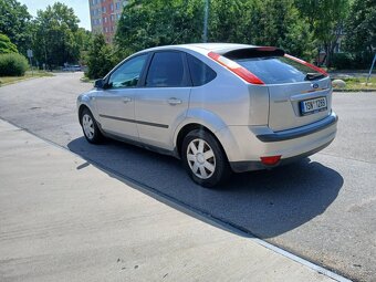 Ford Focus 1.6 TDCi 66kw Rok 2006 - 6