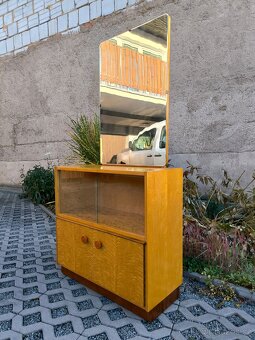 Retro skříňka/komoda UP Závody Bučovice - 60. léta č.2 - 6