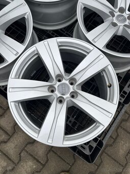 Audi Q7, kola 18" - 6