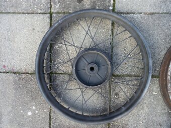 ČZ Předvalečná - Přední kola - 6