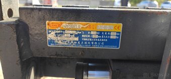 Zvedačka/věž z VZV - 6