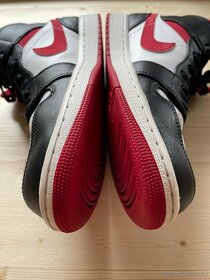 Nike Air Jordan 1 Mid Gym Red Black White - 6