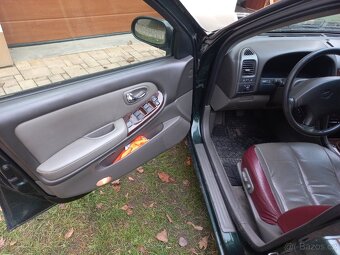 Nissan Maxima 3.0 V6 manuál - 6