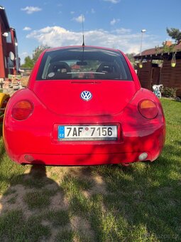 VW NEW BEETLE 2.0 - 6