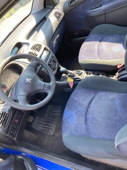 Peugeot 206 - 6