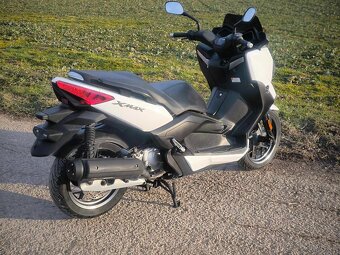 Yamaha x-max 125cm r.v 2017 - 6