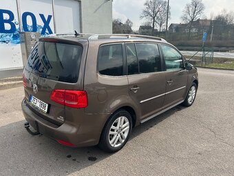VW Touran 1.6tdi 77kw Highline 2011 5 míst 232Tkm tažné z. - 6