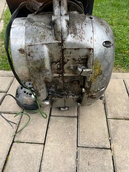 Motor ČZ 150C - 6