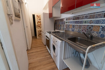 Pronájem bytu 2+kk, 42 m², Praha, ul. Pod Kavalírkou - 6