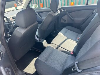 Prodam skoda octavia tour 1.6 75kw r.v.2009 - 6
