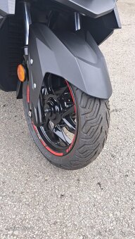 Sym Cruisym 300 - 6