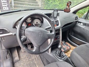 Peugeot 207. - 6